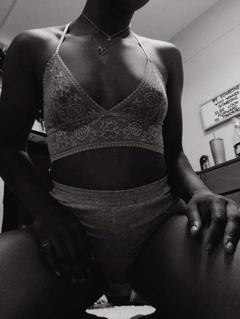 Header of sweetmelanin