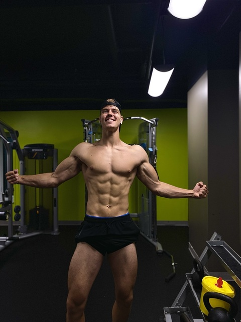 Header of swolematty