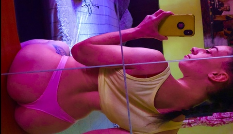 taniasm header picture leakfans.com