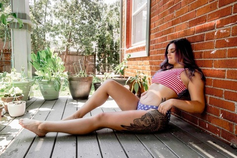 tattooedmama69 header picture leakfans.com