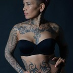 tattooqueenie69 profile picture leakfans.com