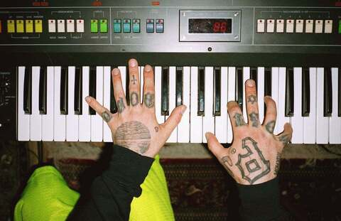 taythemon header picture leakfans.com