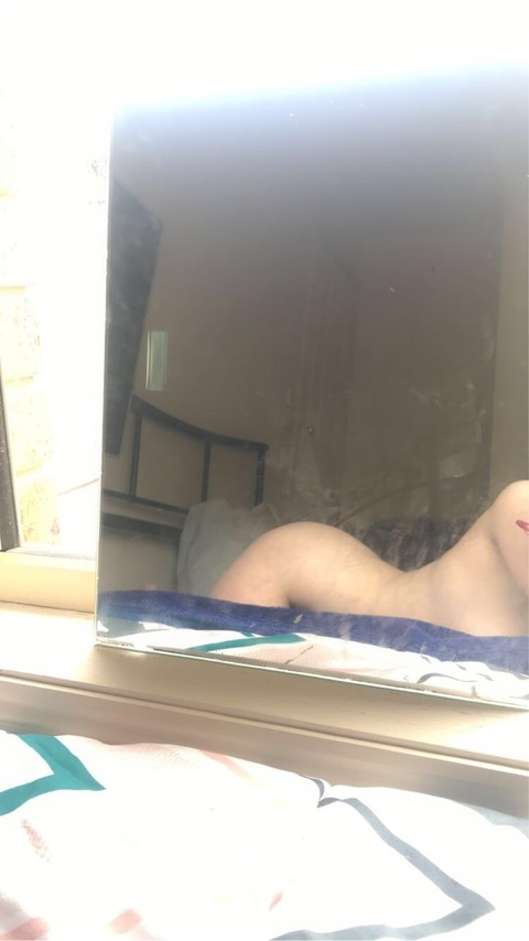 thedailyhoethings header picture leakfans.com