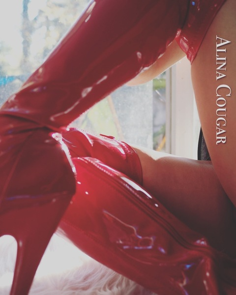 thehappycougar header picture leakfans.com