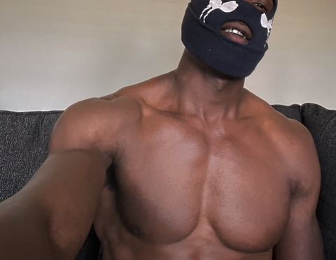 thelongnightshift header picture leakfans.com