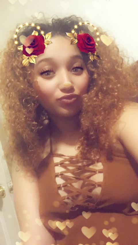 therealbunnzbaby header picture leakfans.com