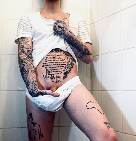 therealdamm header picture leakfans.com