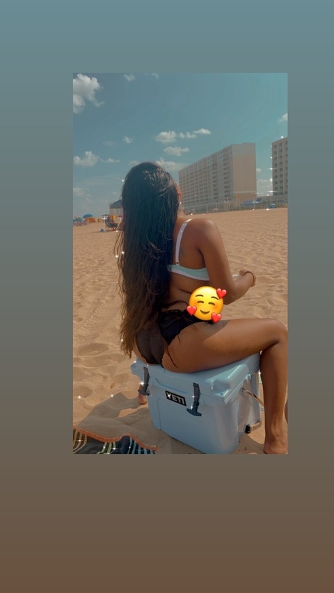 therealnushha header picture leakfans.com