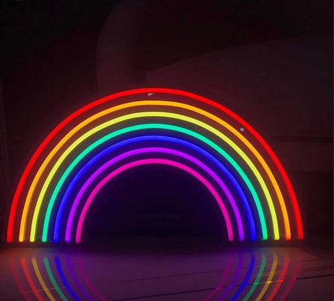 therealpinkyy header picture leakfans.com