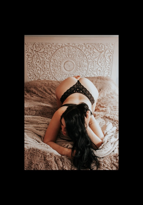 thetownwitch header picture leakfans.com