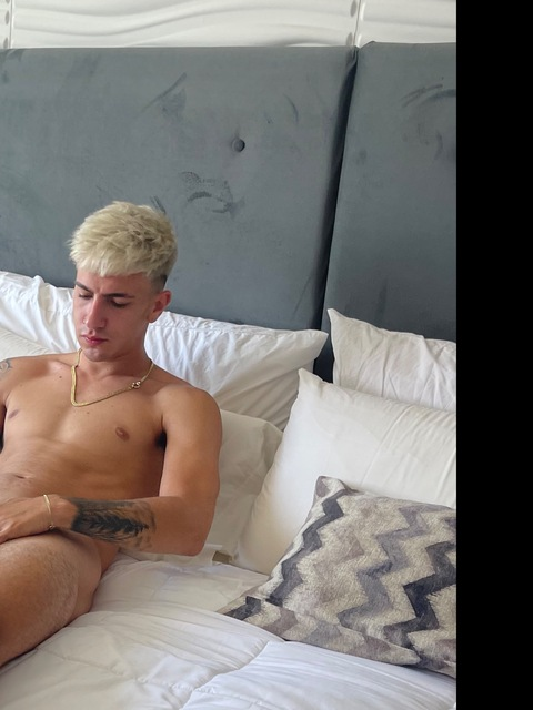 thiagozanettixxx header picture leakfans.com