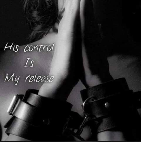 thicthighs_prettyeyes775 header picture leakfans.com