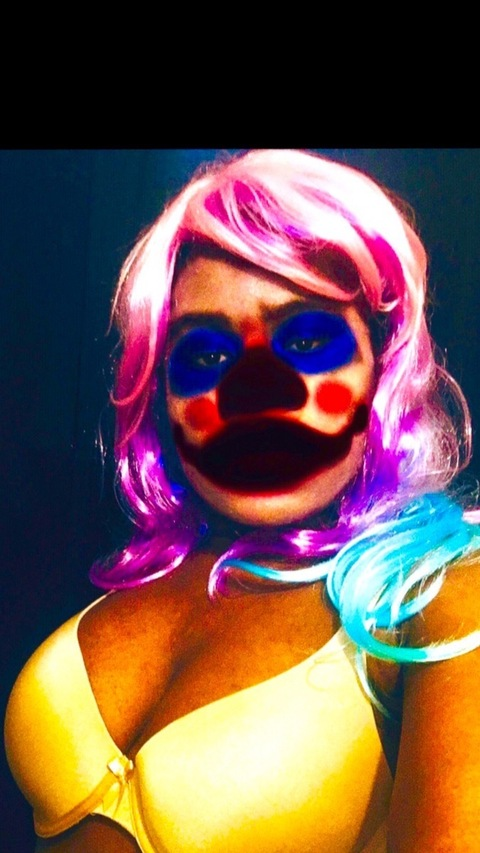 thot_slut5887558 header picture leakfans.com