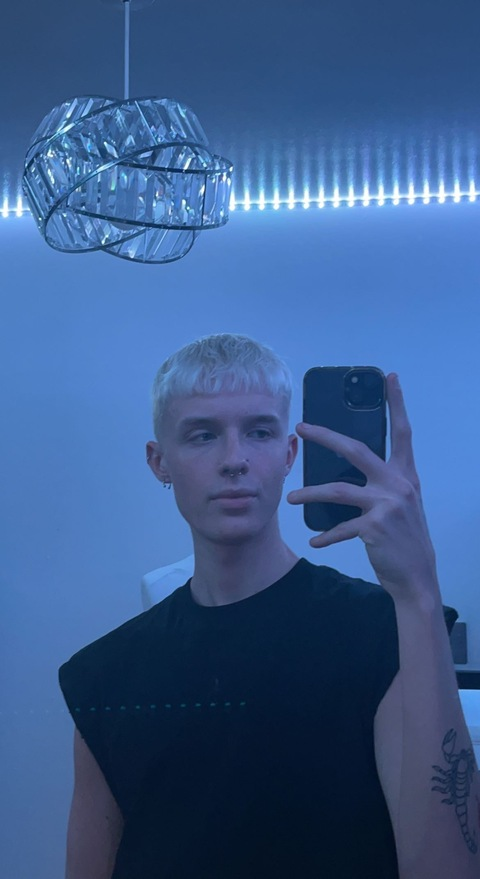 tomjgraham header picture leakfans.com