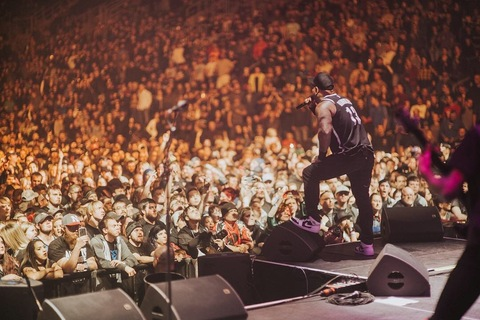 Header of tommyvext