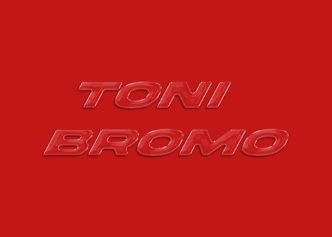 tonibromoxxx header picture leakfans.com