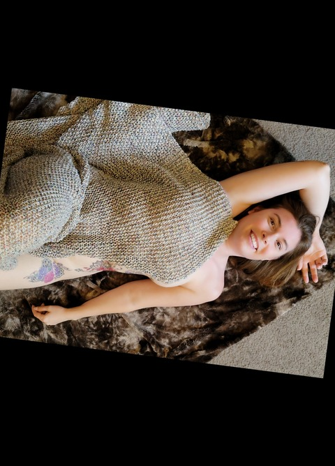 too_hot_in_az header picture leakfans.com