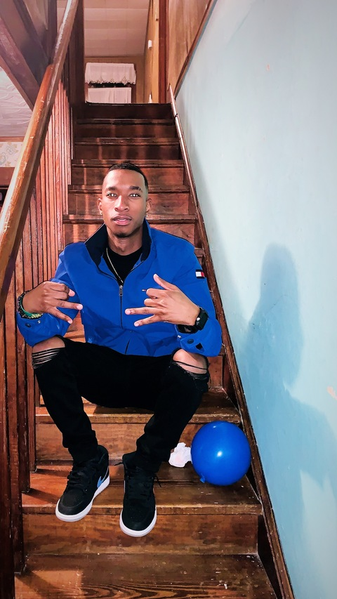 toosmoov21 header picture leakfans.com