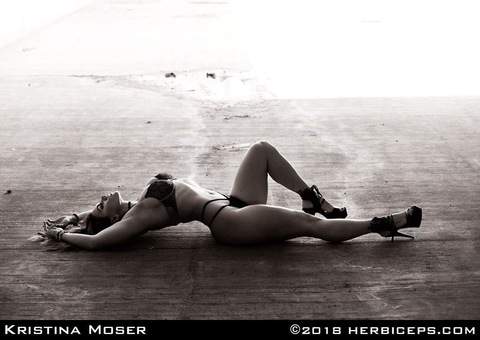 trapgoddess89 header picture leakfans.com