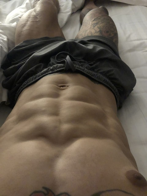 tum.52 header picture leakfans.com