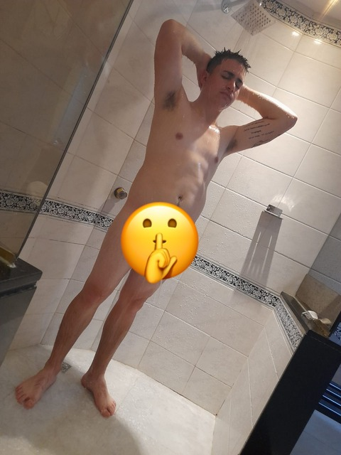 tupapirico19 header picture leakfans.com