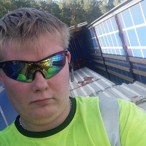 u102148859 header picture leakfans.com