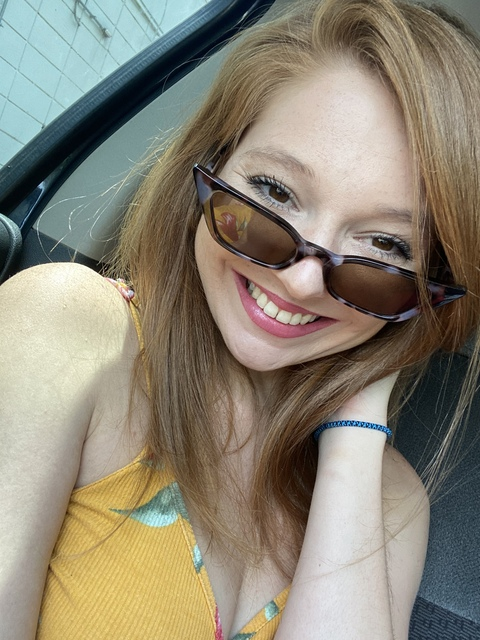 u103538823 header picture leakfans.com