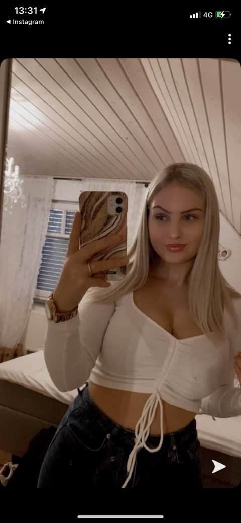 u104051565 header picture leakfans.com