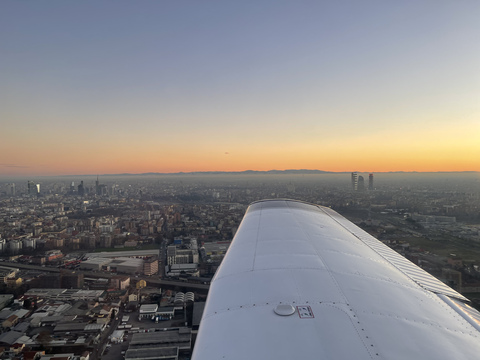 u109202660 header picture leakfans.com