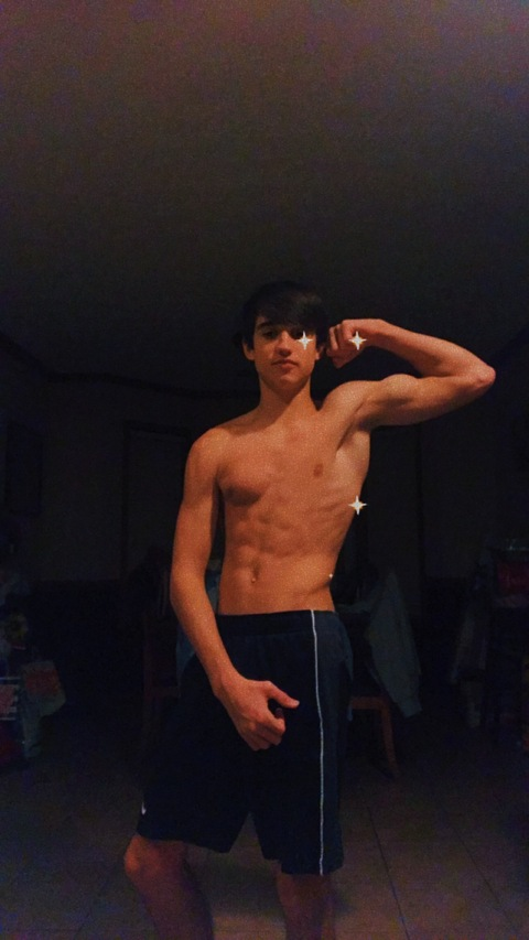 u118735900 header picture leakfans.com