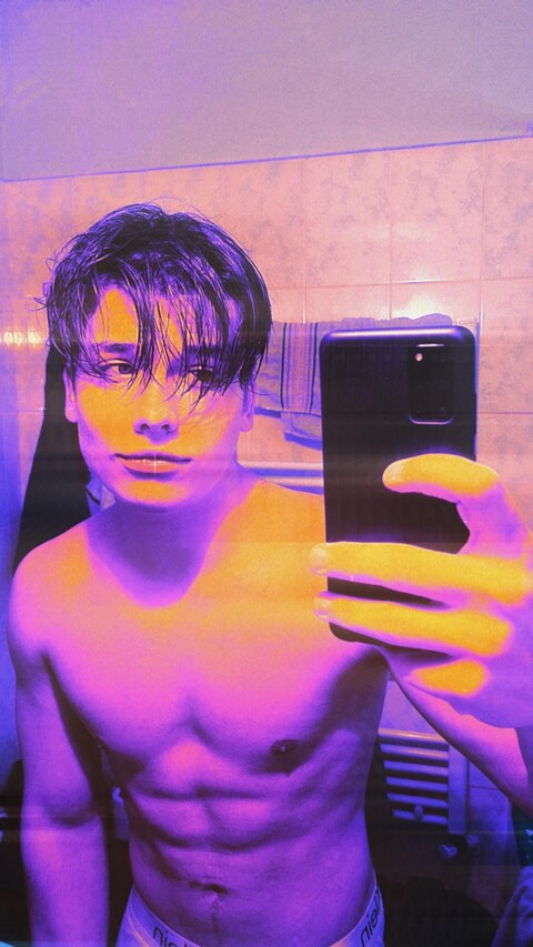 u134322786 header picture leakfans.com