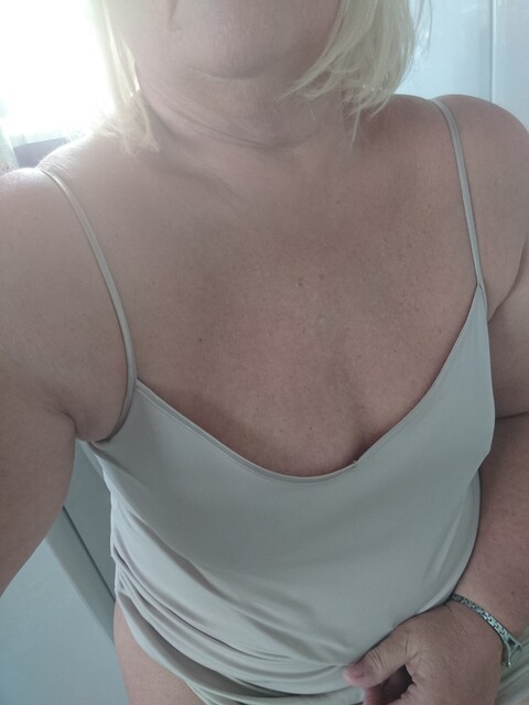 u14377118 header picture leakfans.com