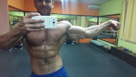 u152183834 header picture leakfans.com