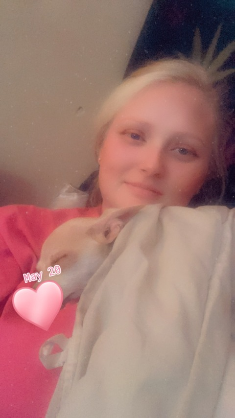 u154911717 header picture leakfans.com