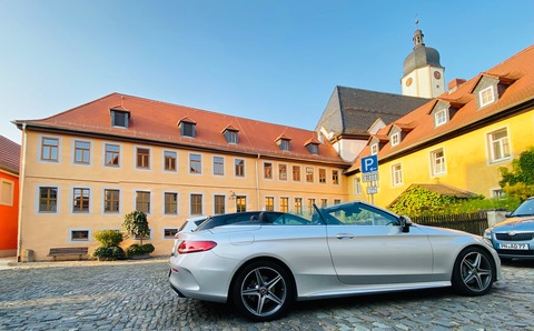 u160891229 header picture leakfans.com