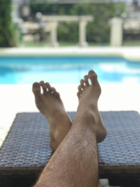 u161176602 header picture leakfans.com