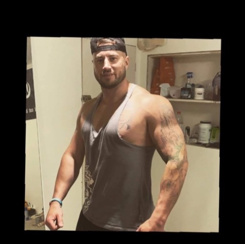 u162324990 header picture leakfans.com