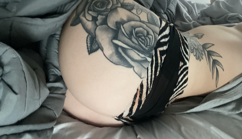 u165194212 header picture leakfans.com