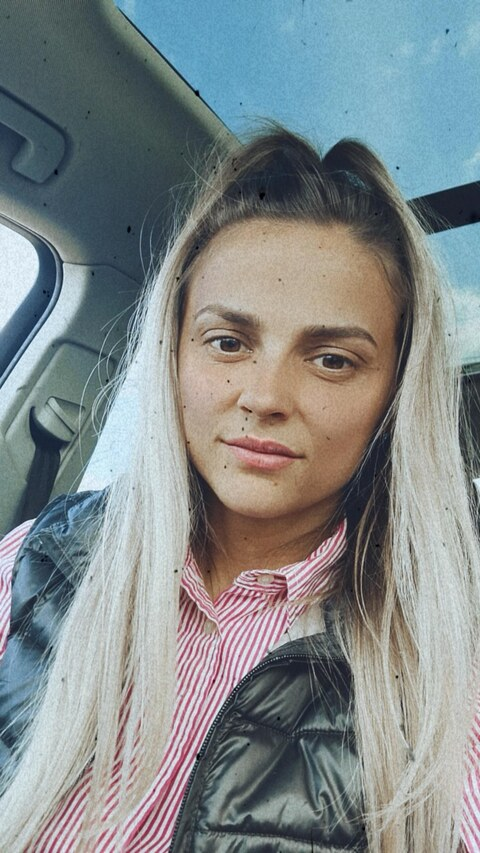 u166179529 header picture leakfans.com