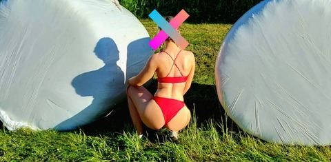 u179470639 header picture leakfans.com