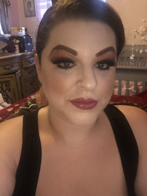 u181149323 header picture leakfans.com