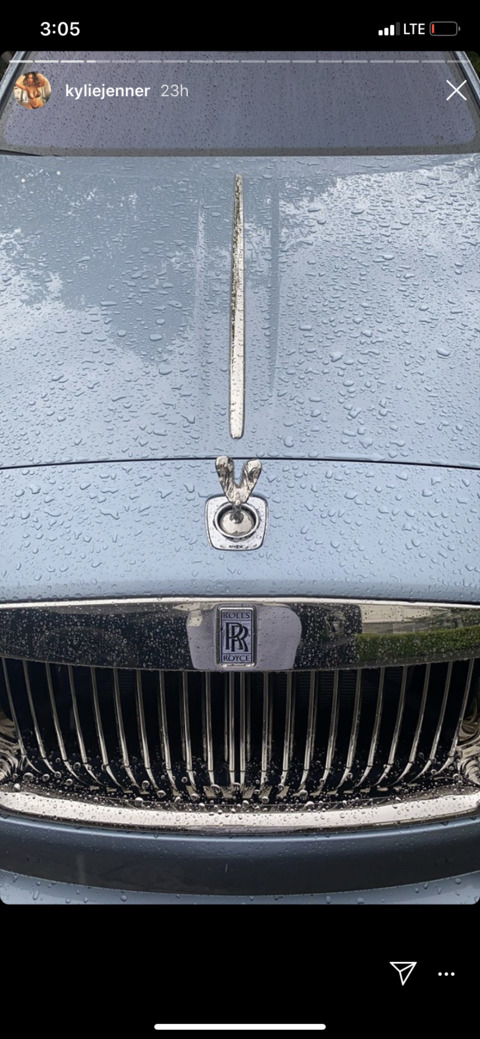 u19583653 header picture leakfans.com