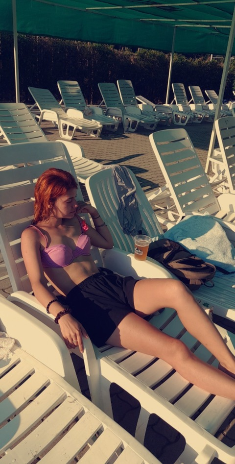 u207831354 header picture leakfans.com