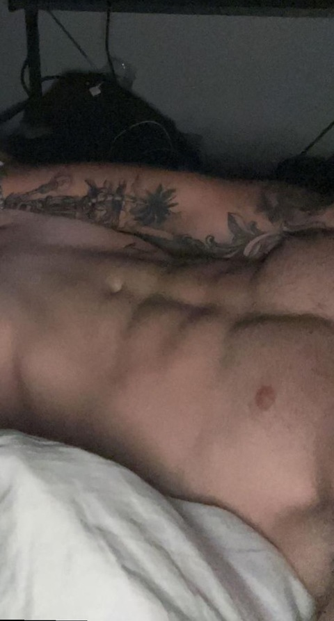 u226363878 header picture leakfans.com