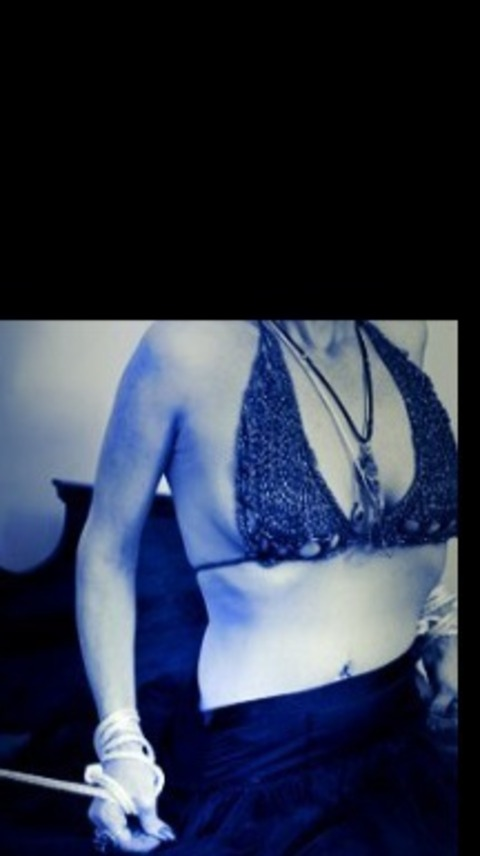 u229613711 header picture leakfans.com