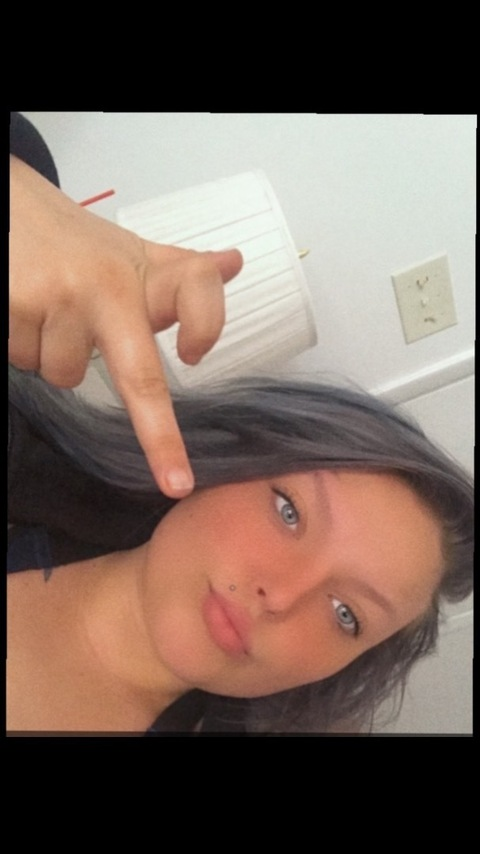 u236046453 header picture leakfans.com