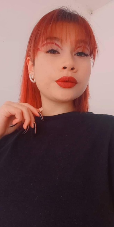 u242411963 header picture leakfans.com