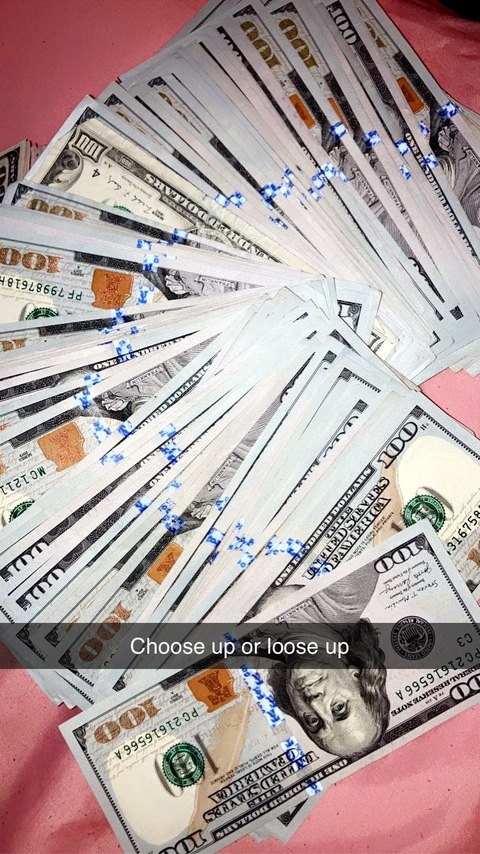 u242751498 header picture leakfans.com