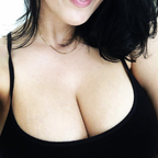 u33108441 profile picture leakfans.com