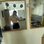 u33349252 profile picture leakfans.com